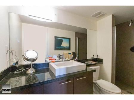 TH6-1288 Chesterfield Avenue, North Vancouver - Photo 2