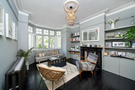 4 bedroom terraced house to rent - Photo 5