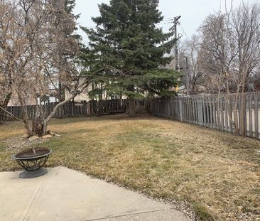 Main Floor Suite Located in Waskasoo!! - Photo 5