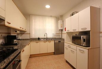 5 room luxury House for rent in Paterna, Spain