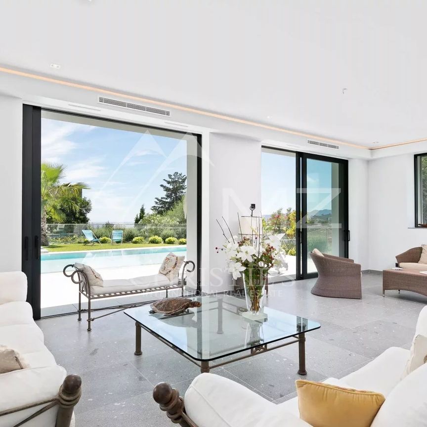 Proche Cannes - Villa contempraine neuve - Photo 1