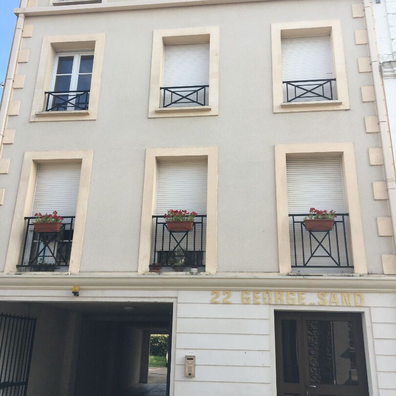 Location Appartement 1 pièce 28m² - Photo 1