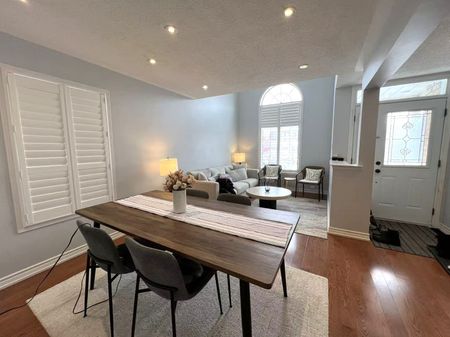 For Lease - 11 Cape Verde Way, Vaughan, Ontario - Photo 2