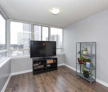 For Lease - 5 Lisa Street Unit# 704, Brampton, Ontario - Photo 3