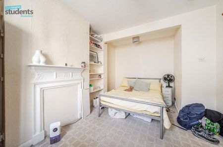 3 bedroom end of terrace house to rent - Photo 3