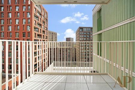 1 Lewis Cubitt Park, London - Photo 5