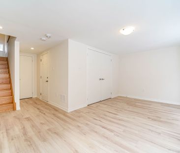 For Lease - 5 Aberfoyle Street, Vaughan, Ontario - Photo 5