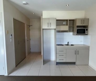 Cozy Beachside Studio - Photo 1