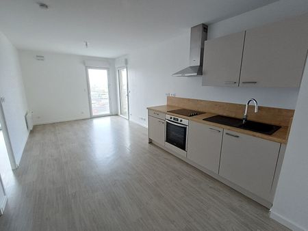 Location Appartement 2 pièces 38m² TOURS 37100 - Photo 4