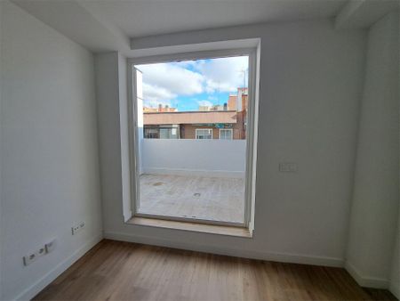 Dúplex de alquiler en Calle de Carlos Hernández, 18, Ventas - Photo 2