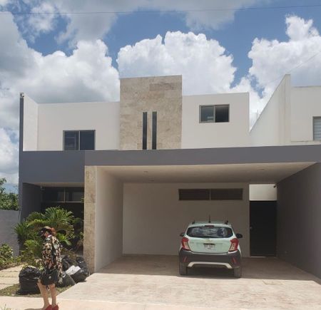Casa en renta con amplio jardín - Photo 4