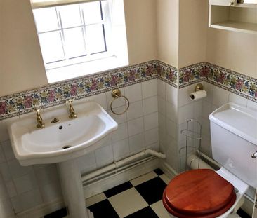 Blakeshall, Kidderminster, Wolverley - Photo 1
