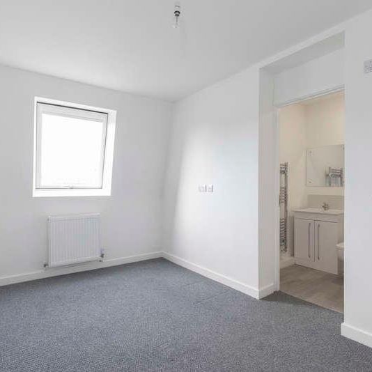 High Street, Cheltenham, GL50 - Photo 1