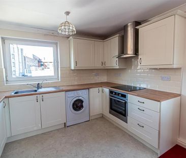 2 bedroom apartment to rent - Photo 6