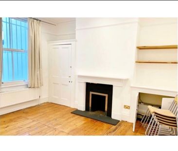 3 Bed Flat, Church Road, W3 - Photo 2