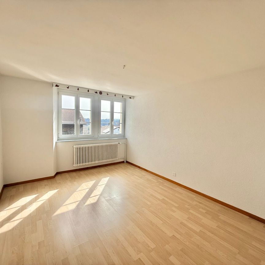 Appartement atypique à Montfaucon - Photo 1