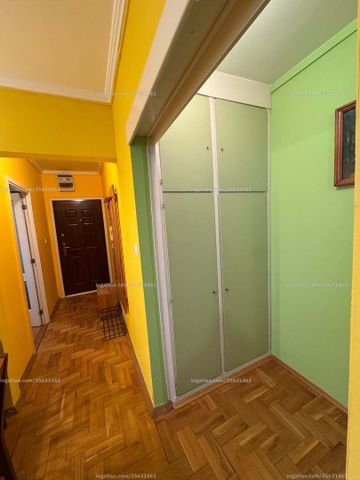 Kiadó panel lakás – 4. fotó