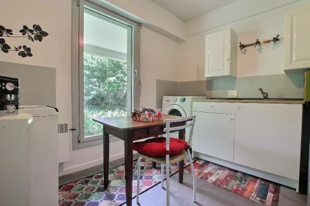 Location Appartement 2 pièces 49m² CHAMALIERES 63400 - Photo 5