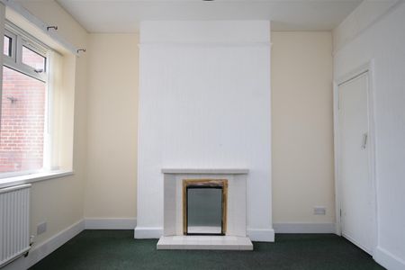 Woodcock Street, Wakefield - Photo 2