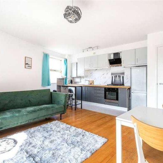 Holland House, Newington Green, London, N16 - Photo 1