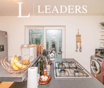 2 bedroom house to rent Groveley Lane, Birmingham, B31 - Photo 5