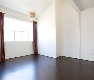 22 Mansion House Lane, West Melbourne - Photo 4