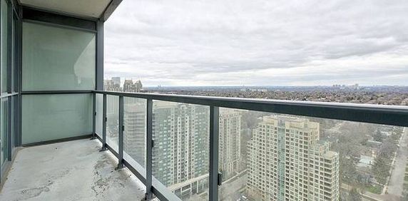 Bayview & Sheppard Modern 1Bdrm +Den As 2nd Bdrm Spacious Balcony - Photo 2