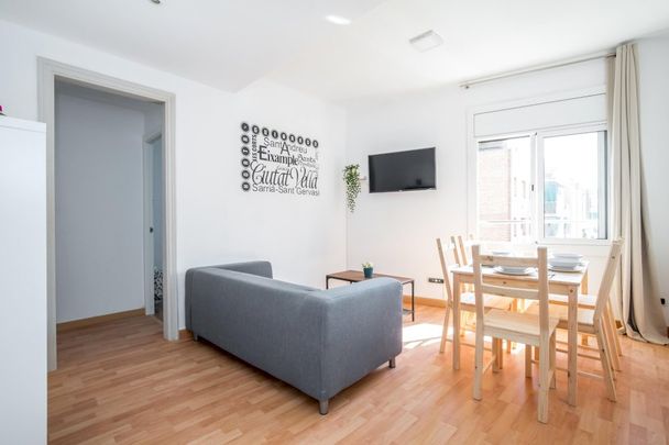 Cozy room in Valencia street - Photo 1