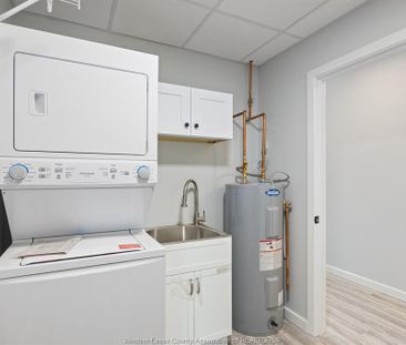 For Lease - 1500 OUELLETTE Unit# 402, Windsor, Ontario - Photo 4