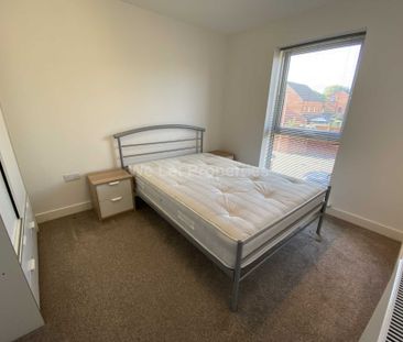 Garforth Avenue, Manchester - Photo 3