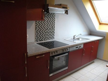 gemütliche 2,5 Zi-DG-Wohnung mit Loggia in Nienburg OT Holtorf - Photo 5