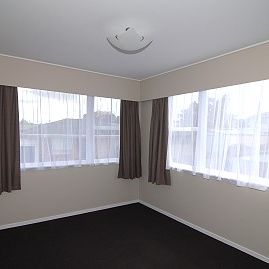 Property Management210 Sunnynook Rd, Sunnynook - House for Rent - Photo 1