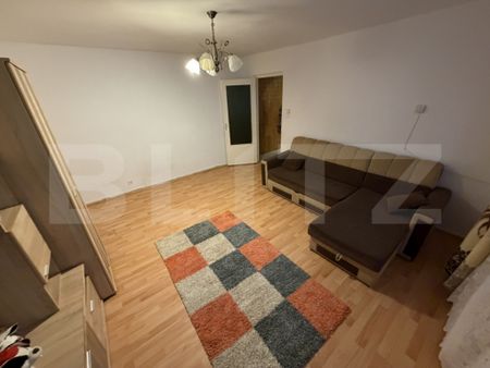 Apartament 2 camere, 55 mp, zona Cetate - Fotografie 2