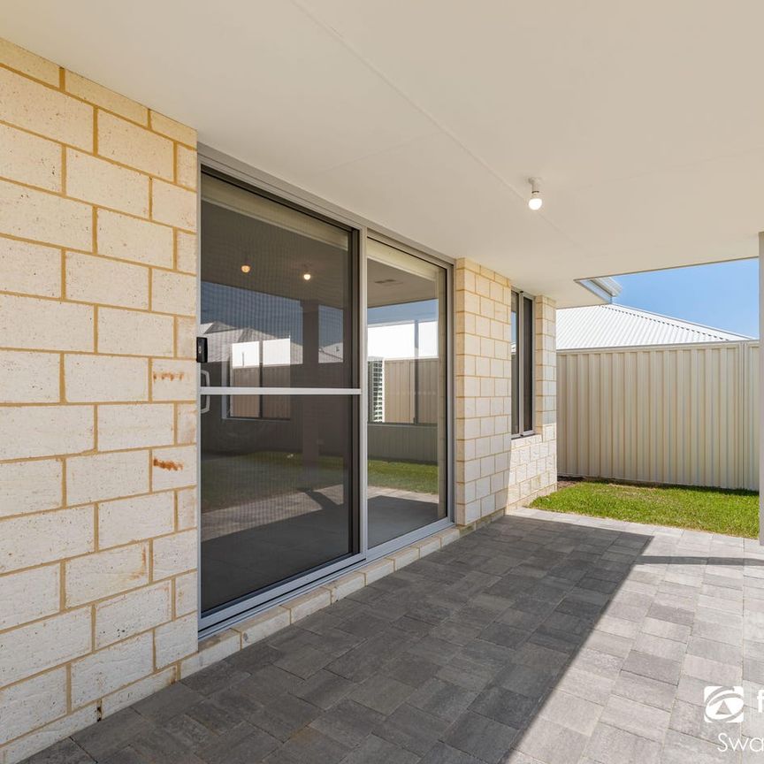 25 Strickland Parade, Eglinton, WA 6034 - Photo 1