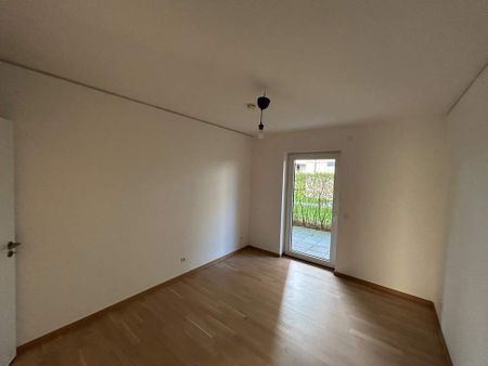 Repräsentative 3 Zimmer-Erdgeschoss-Wohnung mit ca. 124,50 m² im Kronenviertel zu vermieten - Photo 3