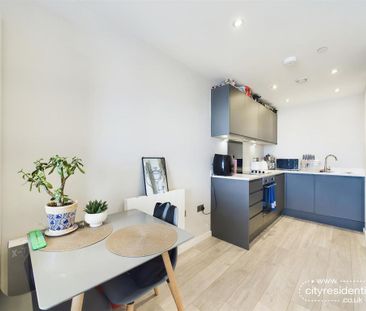 1 bedroom apartment to rent - Photo 2