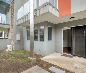 8/4a Duggan Street, Brunswick West - Photo 6