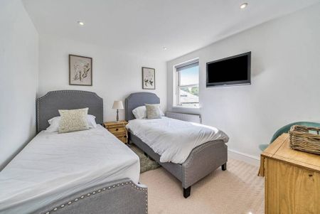 6 bedroom house to rent - Photo 4