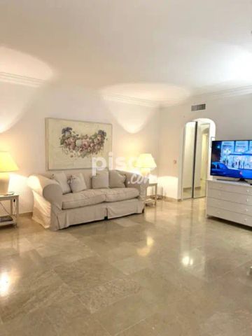 Apartamento en alquiler en Calle Urbanización Marina Bay Ndup-C - Photo 3