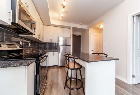 For Lease - 1284 Guelph Line Unit# 401, Burlington, Ontario - Photo 2