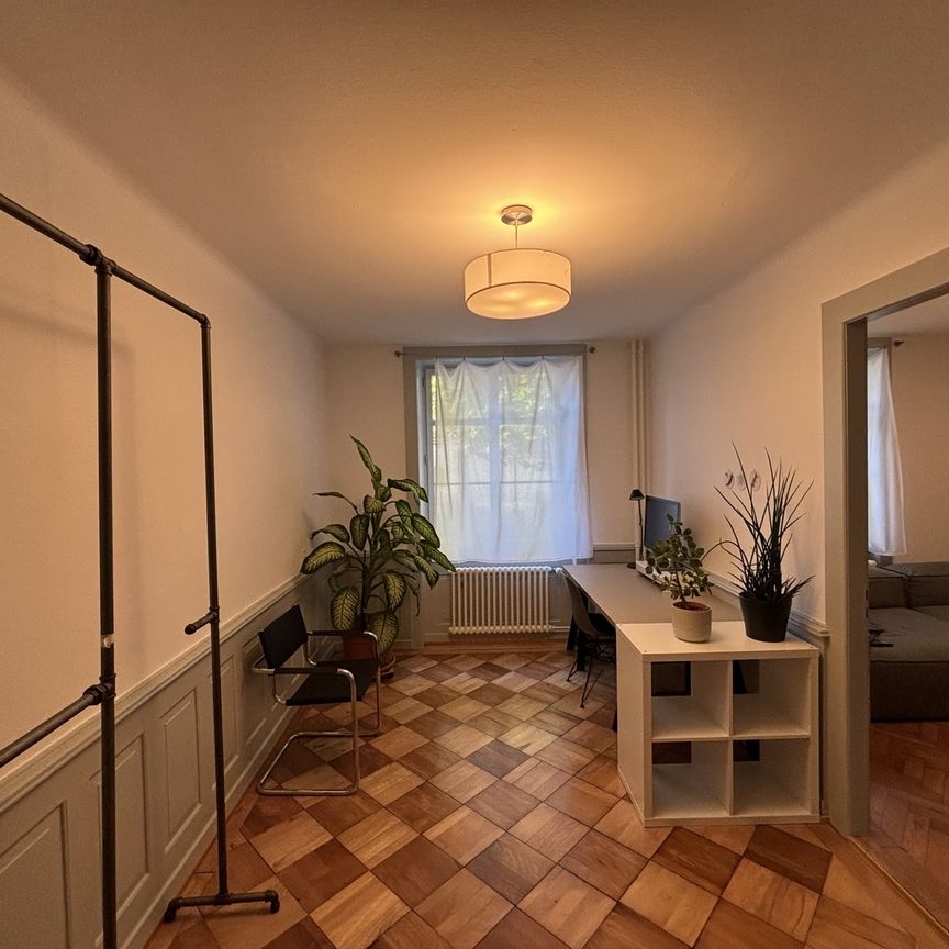 APPARTEMENT 3 PIÈCES À ZURICH - DISTRICT 3 SIHLFELD, MEUBLÉ, TEMPORAIRE - Foto 1