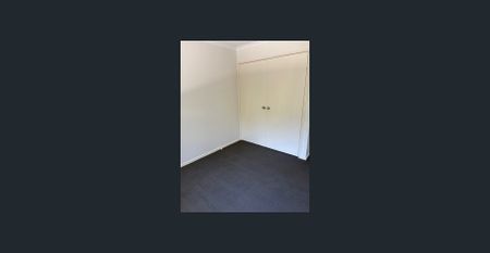 Family Home in Quiet Location - Photo 4