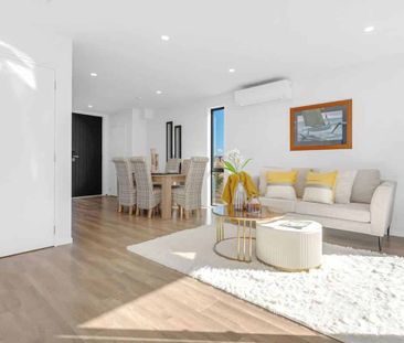 3 Bedrooms + 2 bathrooms - Photo 5