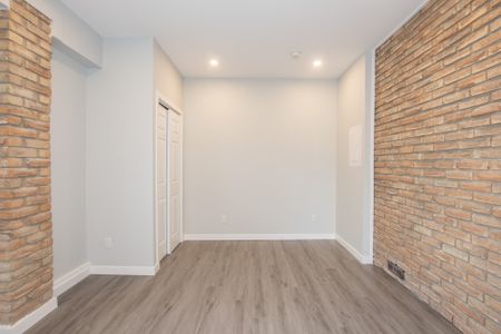 Modern Bachelor Apartment for Rent in Welland! - Photo 2