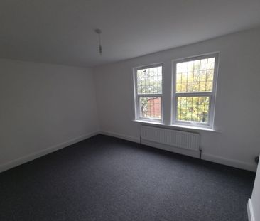 4 Bed Terraced House, Sycamore Avenue, LS15 - Photo 3