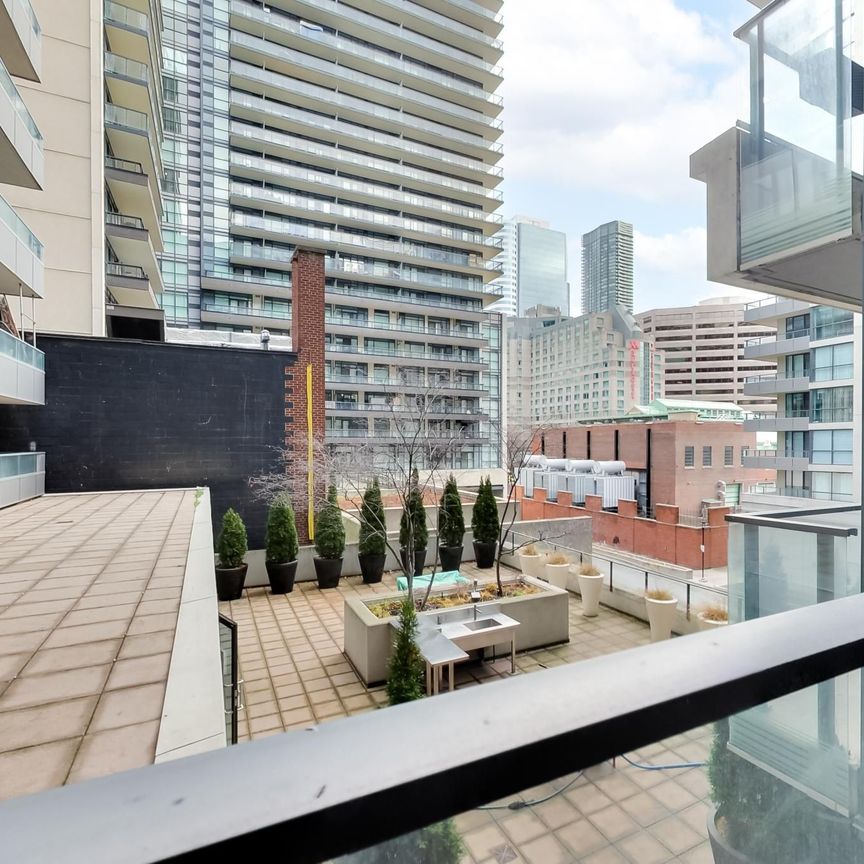 For Lease - 111 Elizabeth Street Unit# 538, Toronto, Ontario - Photo 1