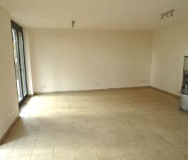 Hier bleiben keine Wünsche offen! Tolle Wohnung mit vielen Extras! - Foto 1