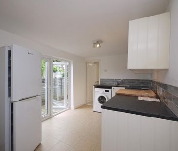 1 bedroom ground floor flat to rent - Photo 6