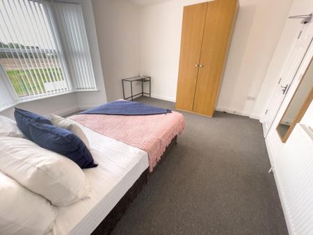 5 bedroom terraced house to rent - Photo 5