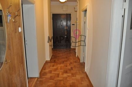 Jasne Błonia, parter willi, 109m2, 5 pok., garaż - Фото 2